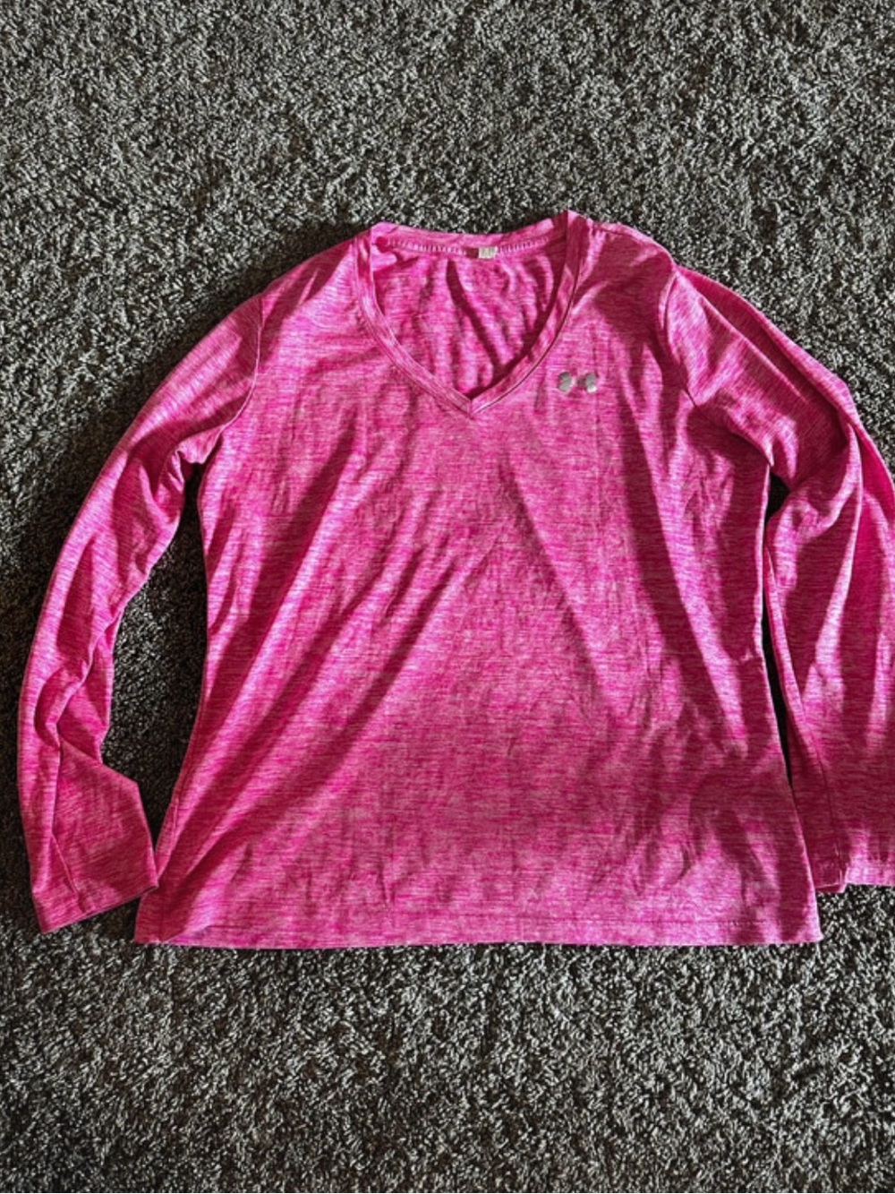 Under Armour Hot Pink Heathered V-Neck Long Sleeve Top